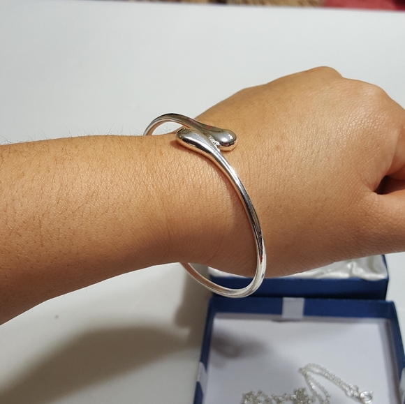 S925 Sterling Silver Water Drop Jewelry Set - Picture 6 of 6